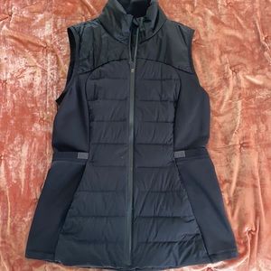 Lululemon down for it all black vest